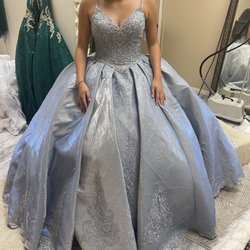 Alicia's Bridal by G - Dress
