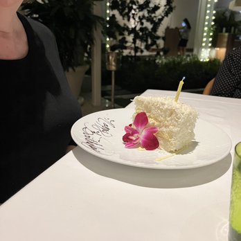 Orchids - Halekulani Signature Coconut Cake - Breakfast & Brunch Near Me - Honolulu, Hawaii Orchids - Halekulani Signature Coconut Cake - Breakfast & Brunch Near Me - Honolulu, Hawaii