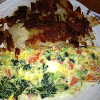 Springfield Diner - Veggie omelet with American cheese. Real hash browns were bomb. Doesn't get much better than that. - Diners Near Me - Springfield, Pennsylvania
