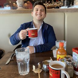 Great strong coffee at Red's! Great strong coffee at Red's!