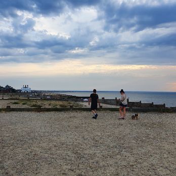 whitstable beach - Hotels & Travel Near Me whitstable beach - Hotels & Travel Near Me