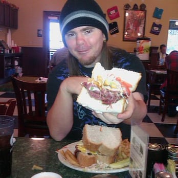 Metro Diner - Me eating the Pittsburgh sandwich I think thats what its called it's so delicious what's the size of my damn head - Diners Near Me - Jacksonville, Florida Metro Diner - Me eating the Pittsburgh sandwich I think thats what its called it's so delicious what's the size of my damn head - Diners Near Me - Jacksonville, Florida