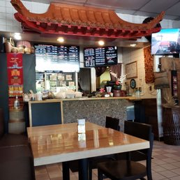 Order takeout at the counter. Table service for dinner in. Order takeout at the counter. Table service for dinner in.