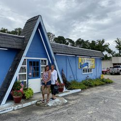 Northside Cafe - Outside