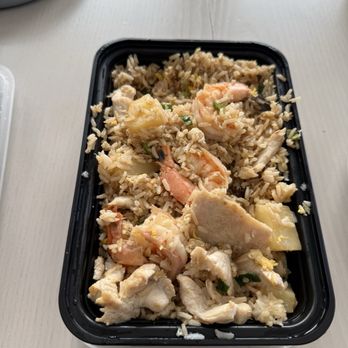 Nara Thai - 2 dollars per piece of shrimp - Pineapple Fried Rice - Thai Near Me - Cypress, Texas Nara Thai - 2 dollars per piece of shrimp - Pineapple Fried Rice - Thai Near Me - Cypress, Texas