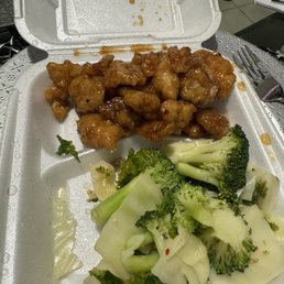Orange Chicken and vegetables