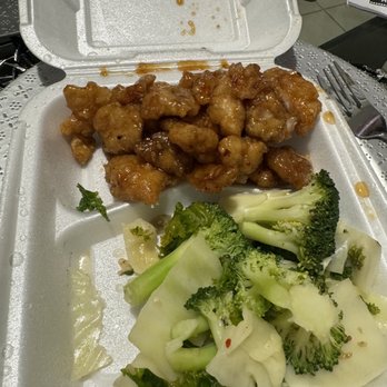 Panda Express - Orange Chicken and vegetables - Chinese Near Me - Coral Springs, Florida