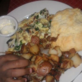 Sweet Maple Cafe - American Near Me - Chicago, Illinois Sweet Maple Cafe - American Near Me - Chicago, Illinois