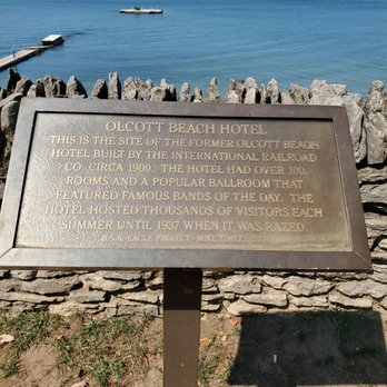 Olcott Beach - Beaches Near Me - Burt, New York