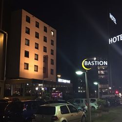 Bastion Hotel - Bright sign is helping to find the hotel if you arrive late
