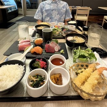 Rinka - Japanese Near Me - Honolulu, Hawaii