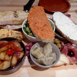 &moción - La planche tapas pour deux.