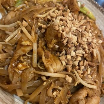 107 Taste - Pad Thai noodles - Asian Fusion Near Me - Miami, Florida 107 Taste - Pad Thai noodles - Asian Fusion Near Me - Miami, Florida