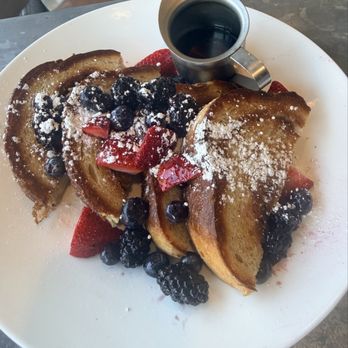 Oxford Exchange - Pressed French Toast - Bookstores Near Me - Tampa, Florida Oxford Exchange - Pressed French Toast - Bookstores Near Me - Tampa, Florida