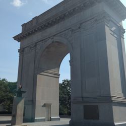 Newport News Victory Arch