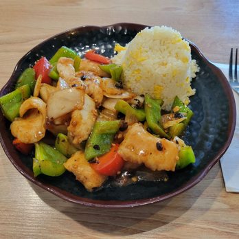 Hong Kong City Cafe - Fish Filet in Black Bean sauce with Egg Fried Rice, lunch plate, dine-in - Chinese Near Me - Alameda, California Hong Kong City Cafe - Fish Filet in Black Bean sauce with Egg Fried Rice, lunch plate, dine-in - Chinese Near Me - Alameda, California