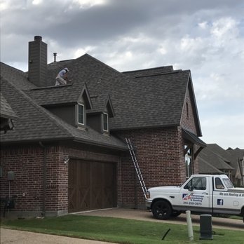 Advantage Remodeling and Roofing - Residential roof inspection in McKinney TX documenting storm-related wear on steep-slope roofing systems. - Roofing Near Me - McKinney, Texas Advantage Remodeling and Roofing - Residential roof inspection in McKinney TX documenting storm-related wear on steep-slope roofing systems. - Roofing Near Me - McKinney, Texas