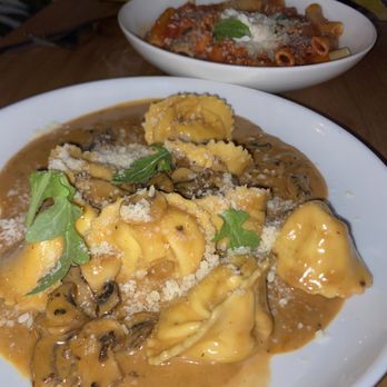 Luna Pasta e Dolci Take-Away - Pasta Shops Near Me - Miami, Florida