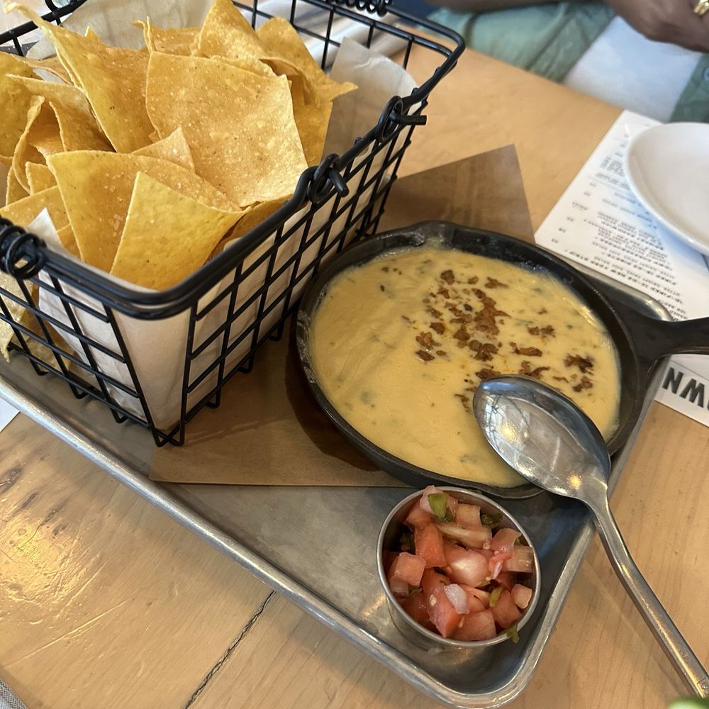 Butchertown Hall - Butchertown Queso - Gastropubs Near Me - Nashville, Tennessee