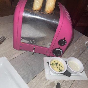 Barton G - Lobster Pop - Tarts - New American Near Me - Miami Beach, Florida
