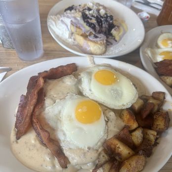 Golden Harvest - Breakfast & Brunch Near Me - Lansing, Michigan