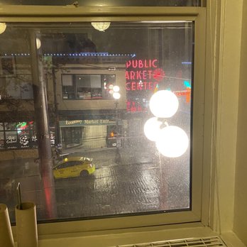 Green Tortoise Hostel - Pike St and 1st Ave from the common room. - Hostels Near Me - Seattle, Washington