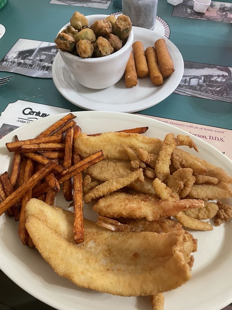 Judy's Cafe No 2