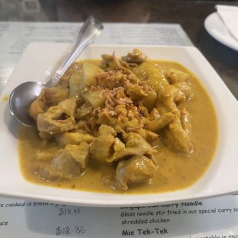 Lime Tree Southeast Asian Kitchen - Chicken Curry - 2/5 - Malaysian Near Me - San Francisco, California Lime Tree Southeast Asian Kitchen - Chicken Curry - 2/5 - Malaysian Near Me - San Francisco, California