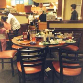 Golden Corral Buffet & Grill - Dishes piled up lazy waiters - American Near Me - Spring, Texas