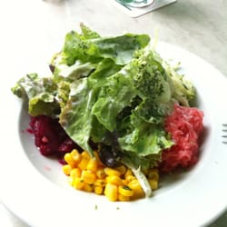 Gaststätte Alte Zunft - Gemischter Salat. Leider ist die Sauce nicht der Hammer.