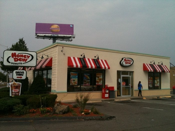 HONEY DEW DONUTS Updated August 2024 14 Reviews 435 Lynnway, Lynn, Massachusetts Coffee