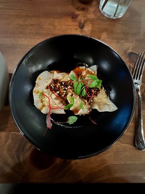 Sakhuu Thai Plano by null