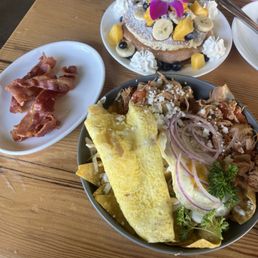 Chilaquiles verdes and mini pancakes Chilaquiles verdes and mini pancakes