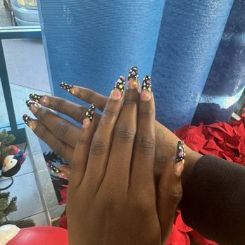 King & Queen Nails Spa - Manicure - Nail Salons Near Me - Hawthorne, California