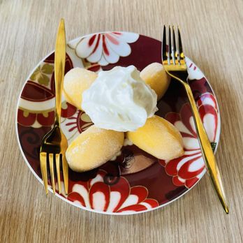 Lucky Trendy Sushi - Mango mochi - Sushi Bars Near Me - Chicago, Illinois Lucky Trendy Sushi - Mango mochi - Sushi Bars Near Me - Chicago, Illinois