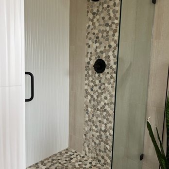 European Tile Craftsmen - This is my new beautiful shower; I got lots of compliments - Flooring Near Me European Tile Craftsmen - This is my new beautiful shower; I got lots of compliments - Flooring Near Me