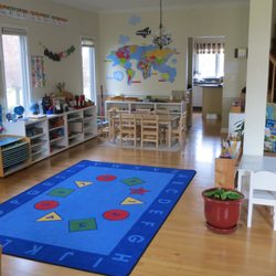 Discover Montessori - Learning Center