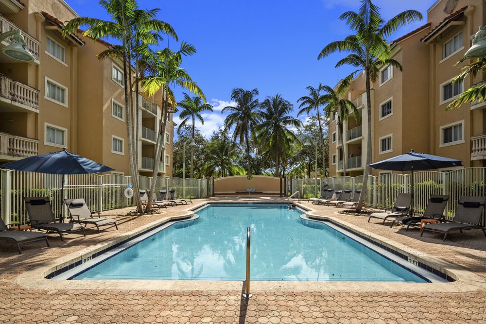 SUNRISE VILLAGE APARTMENTS Updated September 2024 4001 N Pine