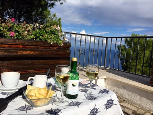 "La Canzone del Cielo" Monte Solaro, Capri by null