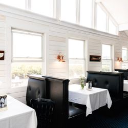 Swan River Restaurant & Fish Market