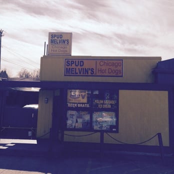 Spud Melvin's - I see "Vienna Beef" and "Chicago hot dog" and my car turns in. - Fast Food Near Me - Colorado Springs, Colorado