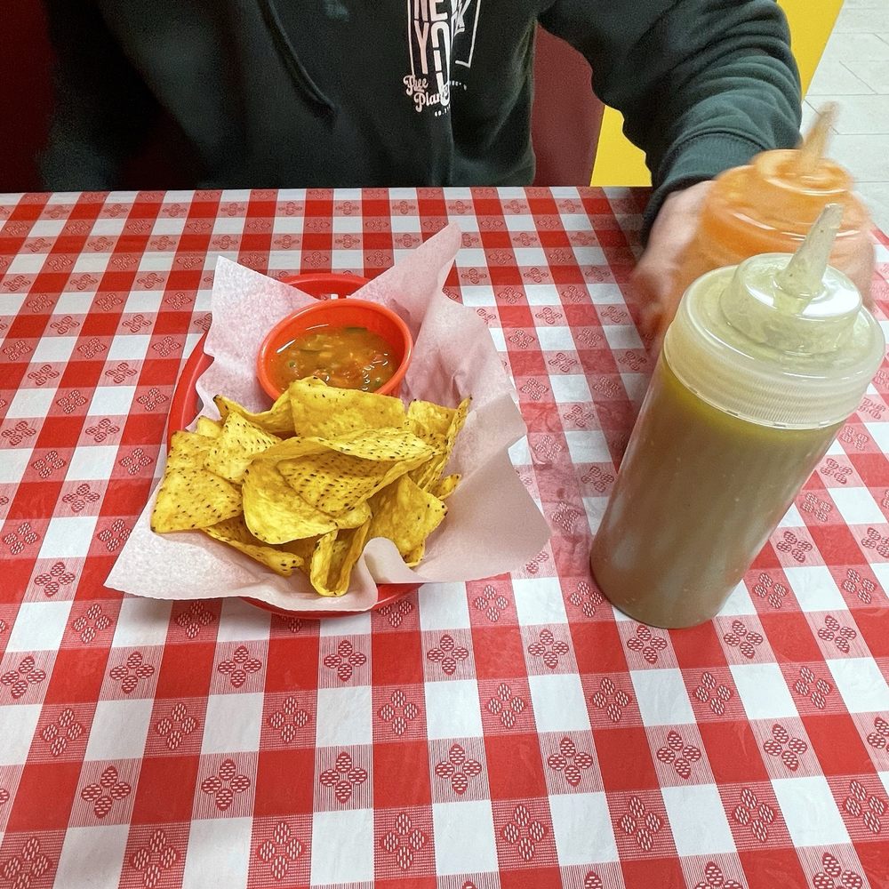 Tacos Juniors - Chips And Salsa - Mexican Near Me - Palos Hills, Illinois Tacos Juniors - Chips And Salsa - Mexican Near Me - Palos Hills, Illinois