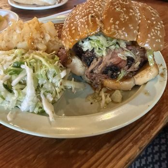 The Salt Lick BBQ - Pulled pork - Barbeque Near Me - Driftwood, Texas The Salt Lick BBQ - Pulled pork - Barbeque Near Me - Driftwood, Texas
