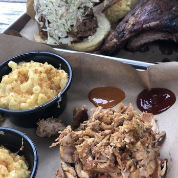 Mission BBQ - Mac and cheese pulled pork - Barbeque Near Me - Davie, Florida Mission BBQ - Mac and cheese pulled pork - Barbeque Near Me - Davie, Florida