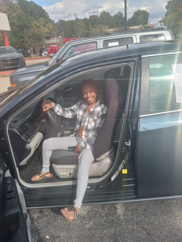 PARS CARS Updated July 2024 65 Photos & 14 Reviews 6823 Mt Zion