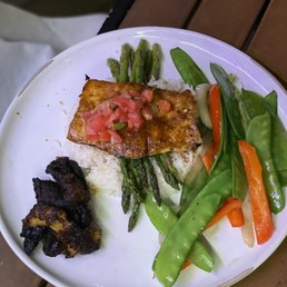 Corvina a La Plancha Corvina a La Plancha