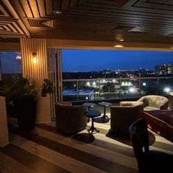 Vantage Rooftop Bar