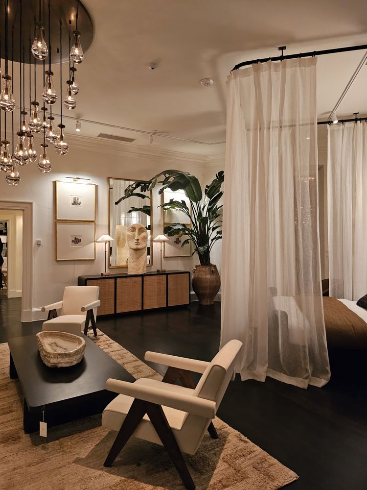 RH INDIANAPOLIS THE GALLERY AT THE DEHAAN ESTATE Updated November