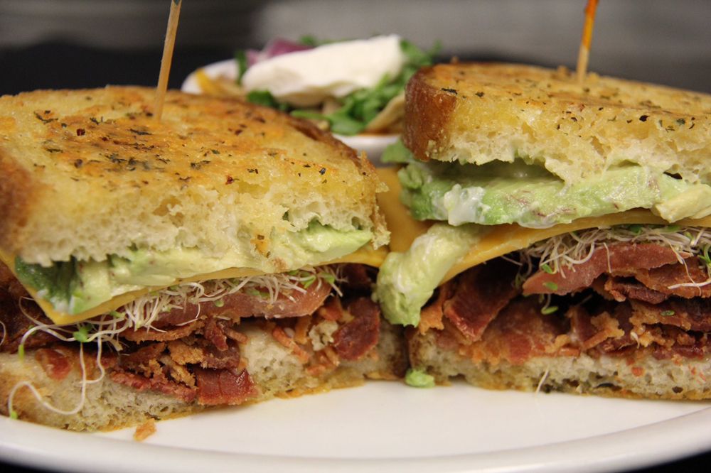 Black Horse Tavern and Grill