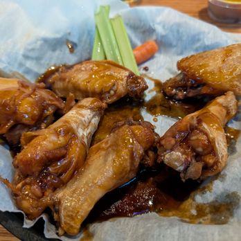 Oscar's Food & Spirits - Teriyaki Wings - American Near Me - North Myrtle Beach, South Carolina